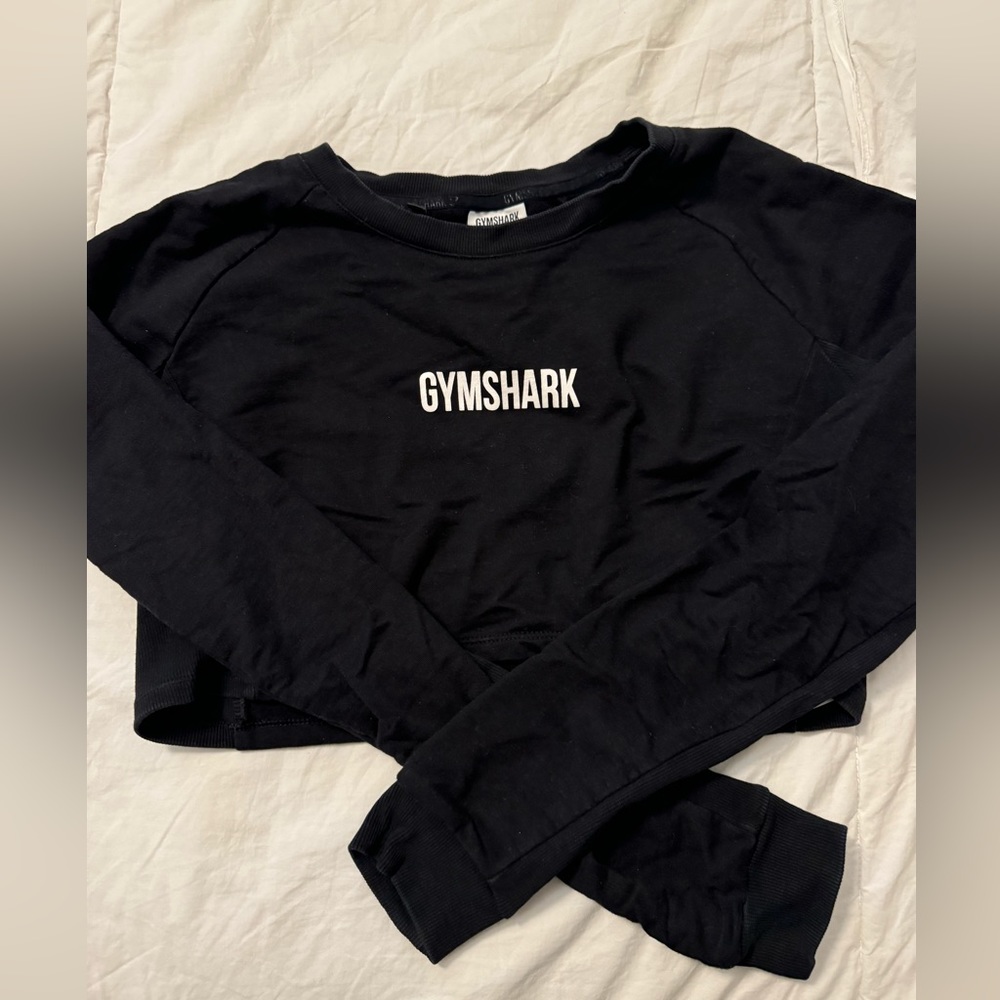 Gymshark women’s cropped sweater